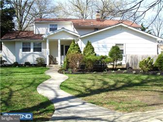 712 Chapel Road Cinnaminson, NJ 08077 - Photo 1 of 12