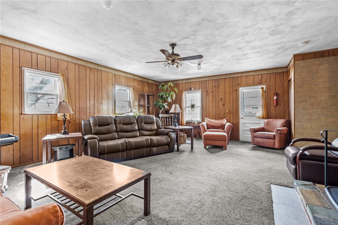 3 Leader Street Coventry, RI 02816 - Photo 25 of 39