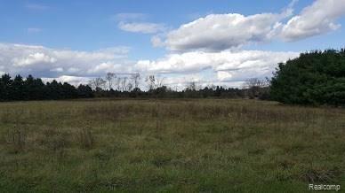 3208 West Marr Road Howell, MI 48855 - Photo 33 of 34 prop 2.jpg