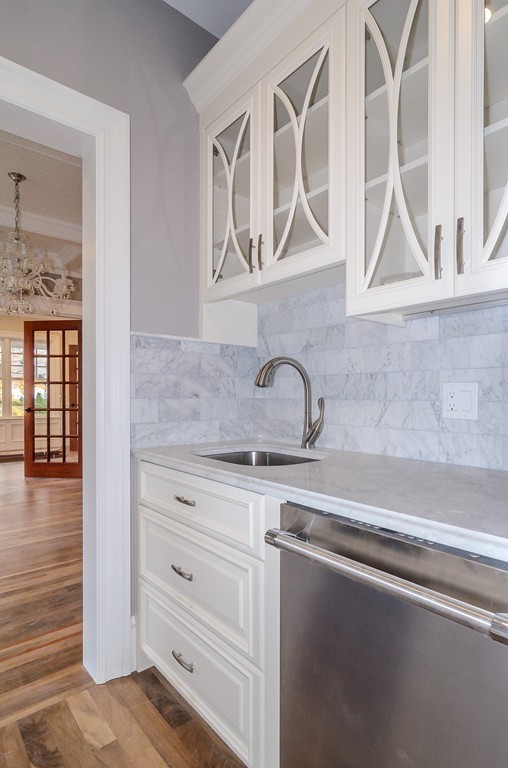 30 Bradford Road Wellesley, MA 02481 - Photo 8 of 21 Gallery Image 8
