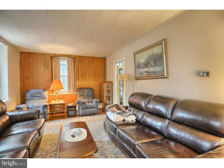 105 Furnace Road Birdsboro, PA 19508 - Photo 19 of 25 Living Room
