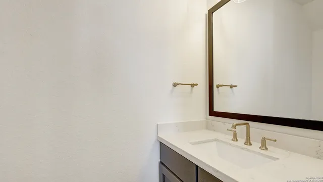 $1,299,900 | 309 Brave Company, Boerne, TX 78006