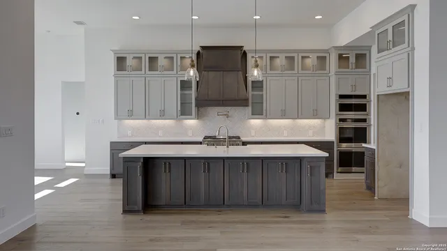 $1,299,900 | 309 Brave Company, Boerne, TX 78006