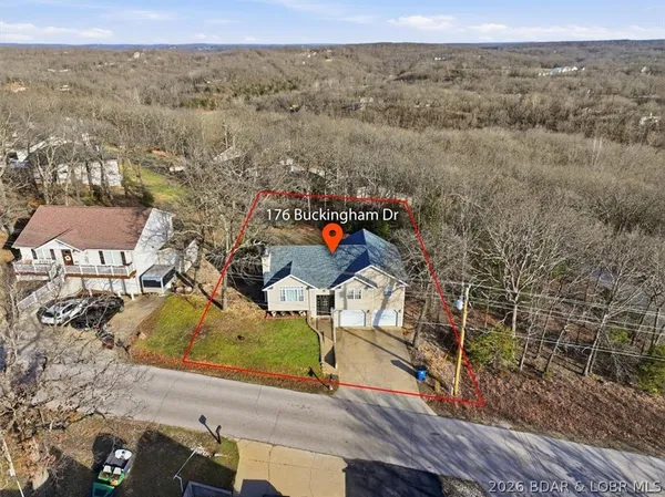 $349,900 | 176 Buckingham Drive, Camdenton, MO 65020