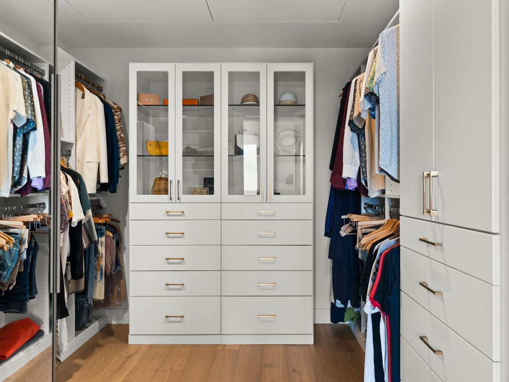 70 Rainey Street, Unit 2301 Austin, TX 78701 - Photo 23 of 40 a view of walk in closet with clothes and shoes