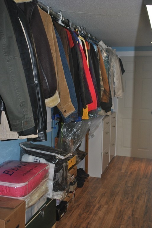42 Longhill Road Lynn, MA 01904 - Photo 23 of 30 Gallery Image 23
