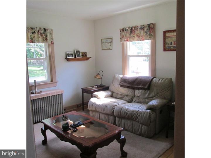 3806 Humpton Road Downingtown, PA 19335 - Photo 3 of 18 Gallery Image 3
