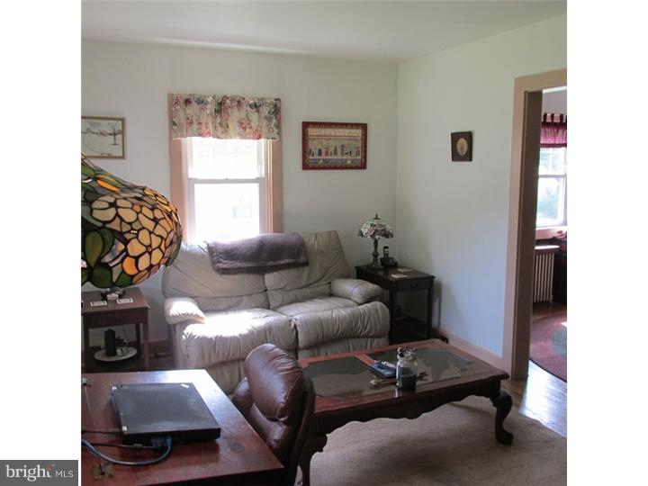 3806 Humpton Road Downingtown, PA 19335 - Photo 4 of 18 Gallery Image 4
