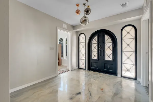 $630,000 | 3830 Edgewater Drive, Tallahassee, FL 32310