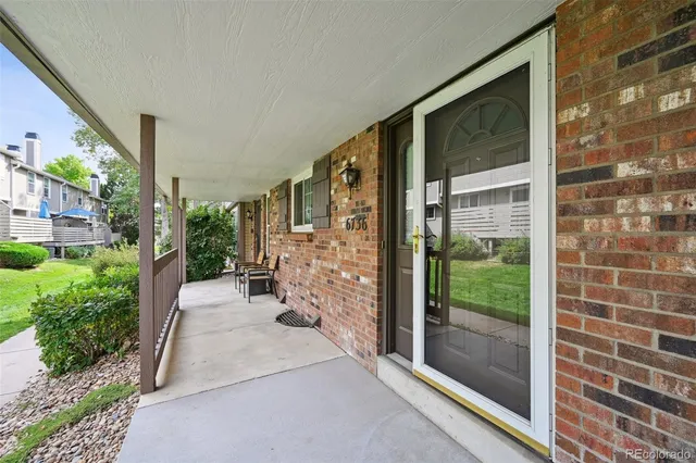 $3,000 | 6736 South Poplar Court, Centennial, CO 80112