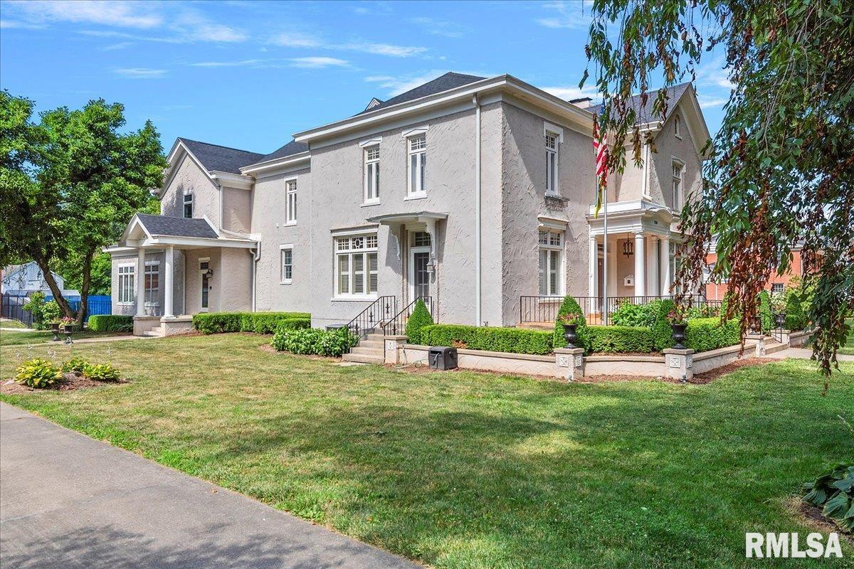 1136 West State Street Jacksonville, IL 62650 - Photo 4 of 97