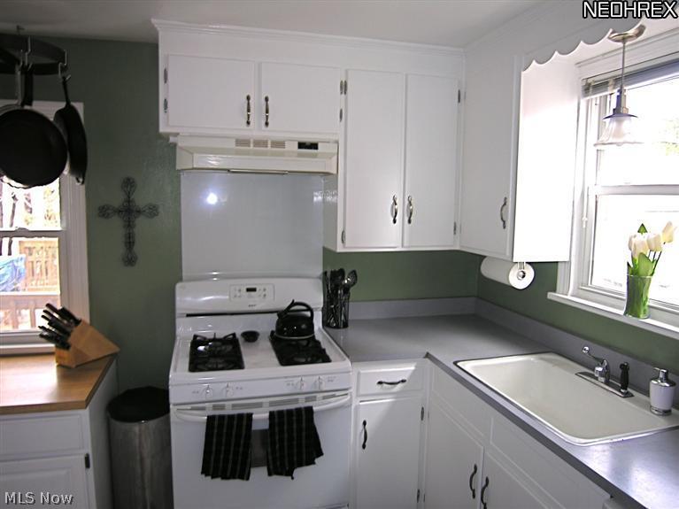 3509 Boynton Road Cleveland Heights, OH 44121 - Photo 11 of 21