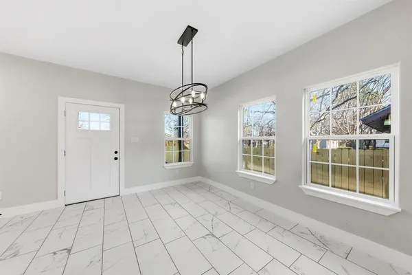 $254,900 | 1202 North Breckenridge Street, Ennis, TX 75119