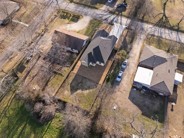 $254,900 | 1202 North Breckenridge Street, Ennis, TX 75119