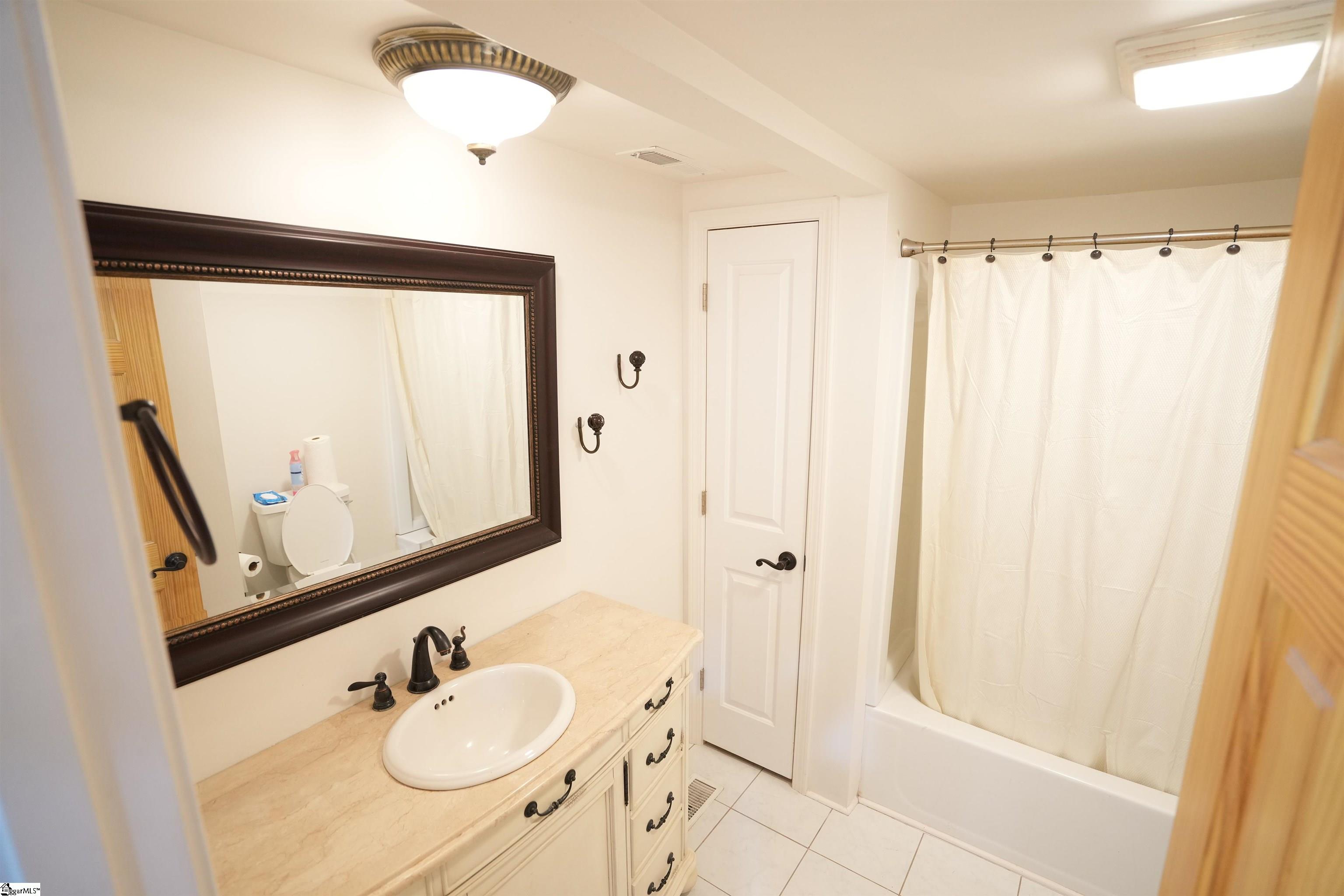 238 Pearson Road Easley, SC 29642 - Photo 14 of 34