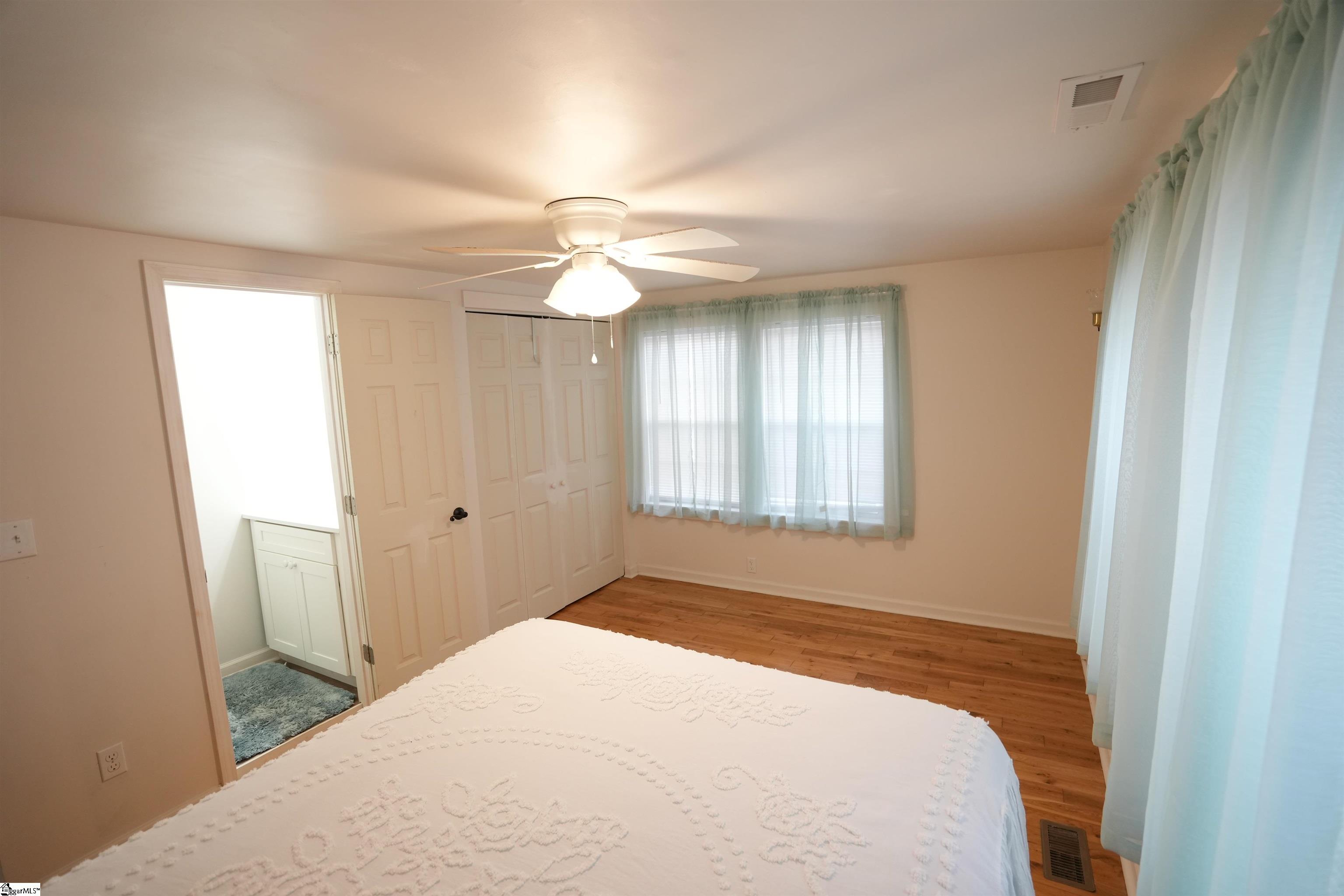 238 Pearson Road Easley, SC 29642 - Photo 18 of 34