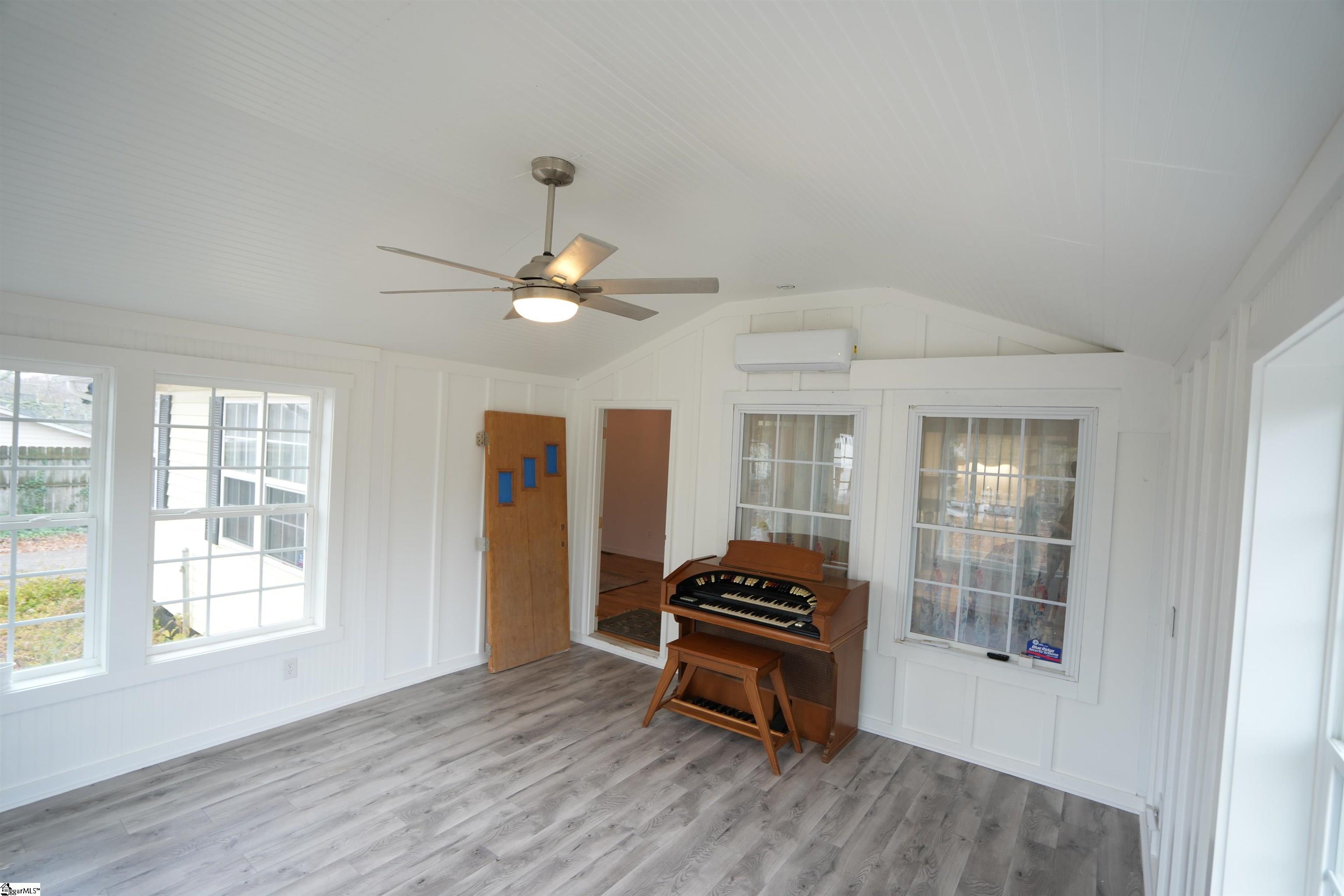 238 Pearson Road Easley, SC 29642 - Photo 25 of 34