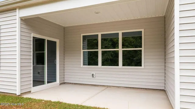 $309,390 | 2631 Delilah Drive, Kinston, NC 28501