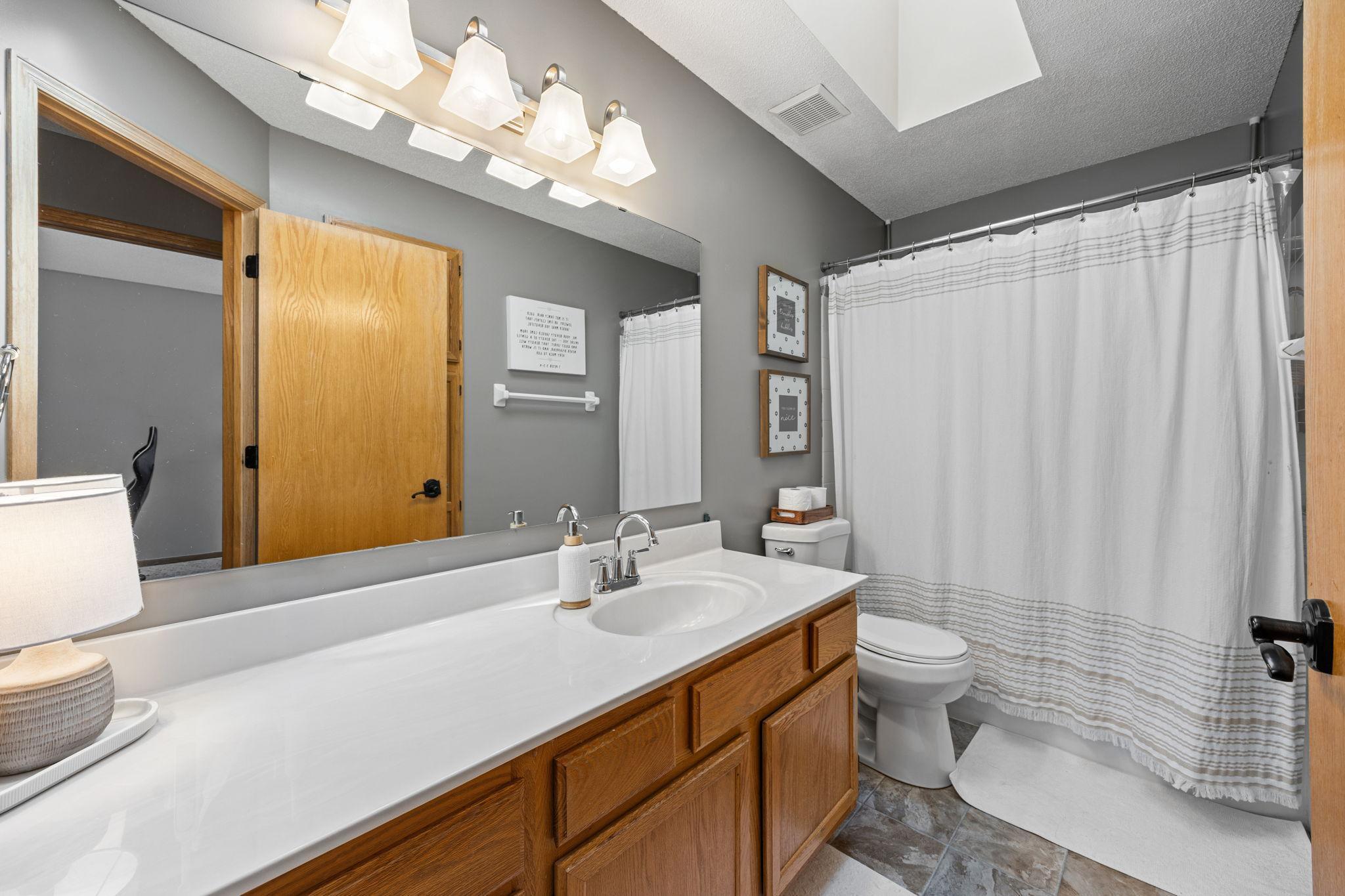 16930 Hanover Lane Eden Prairie, MN 55347 - Photo 41 of 86