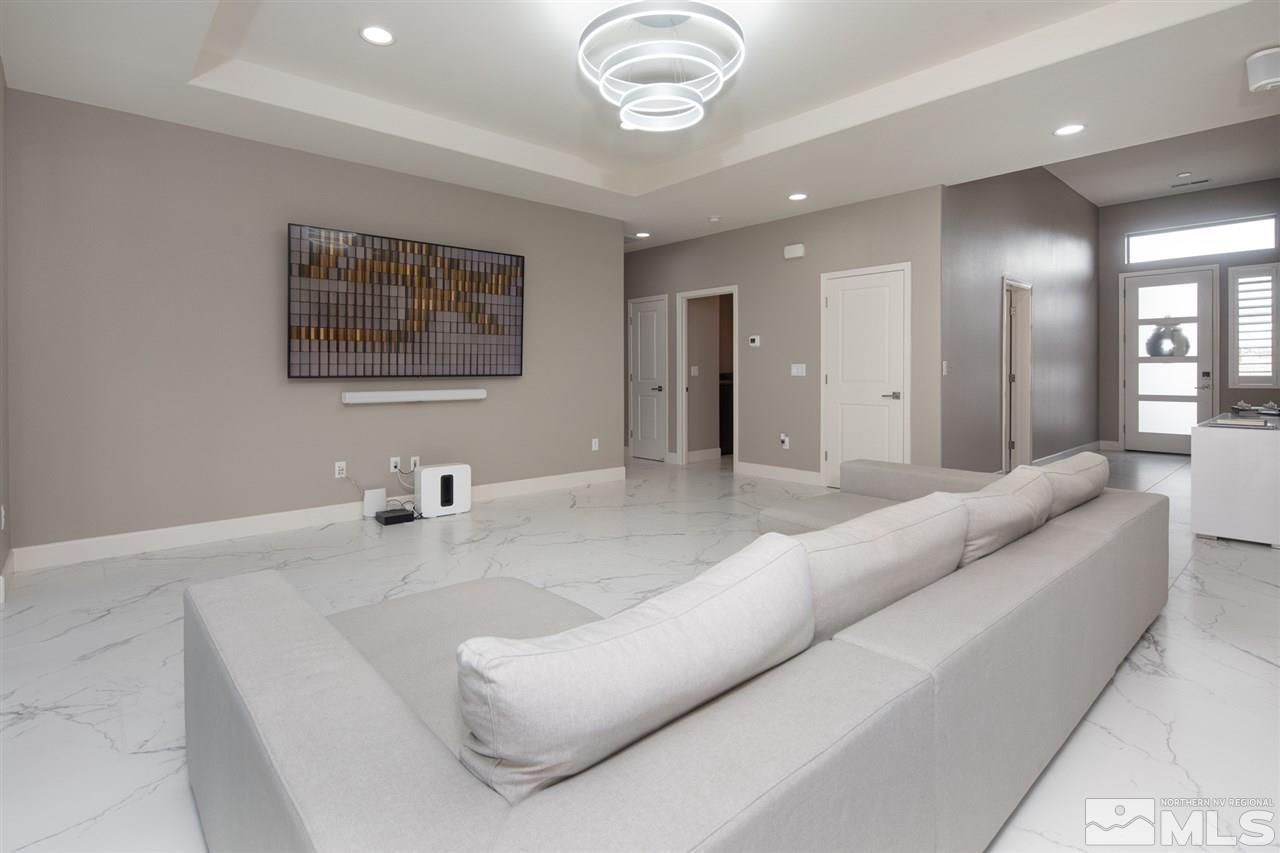 601 Riverbed Circle Reno, NV 89521 - Photo 4 of 31 a living room with furniture