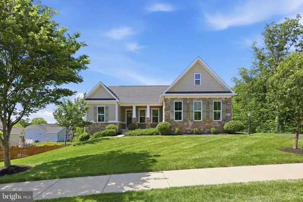 $1,150,000 | 26867 Barnsley Place, Chantilly, VA 20152