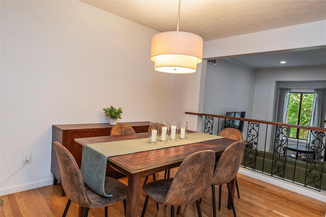 29 Menlo Place Rochester, NY 14620 - Photo 11 of 42