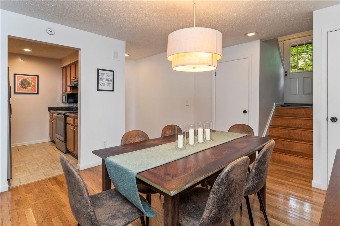 29 Menlo Place Rochester, NY 14620 - Photo 13 of 42