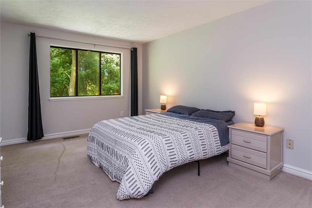 29 Menlo Place Rochester, NY 14620 - Photo 30 of 42