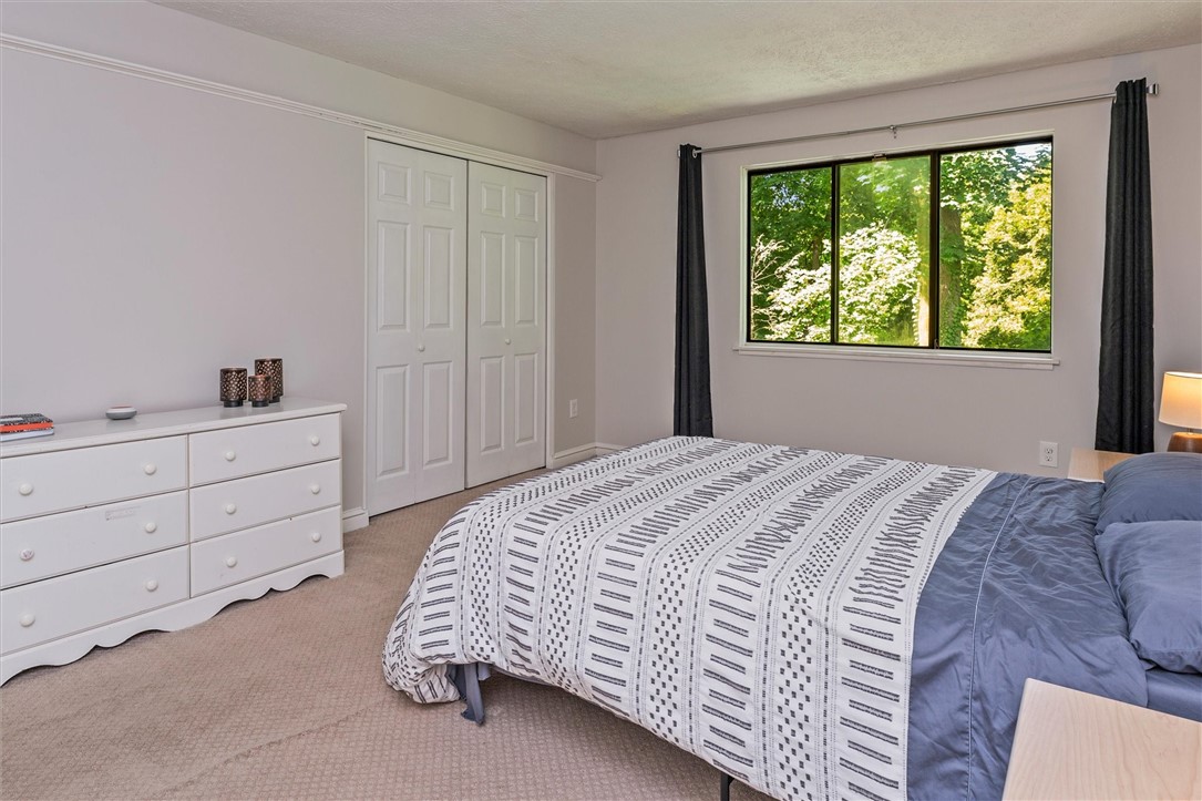 29 Menlo Place Rochester, NY 14620 - Photo 31 of 42