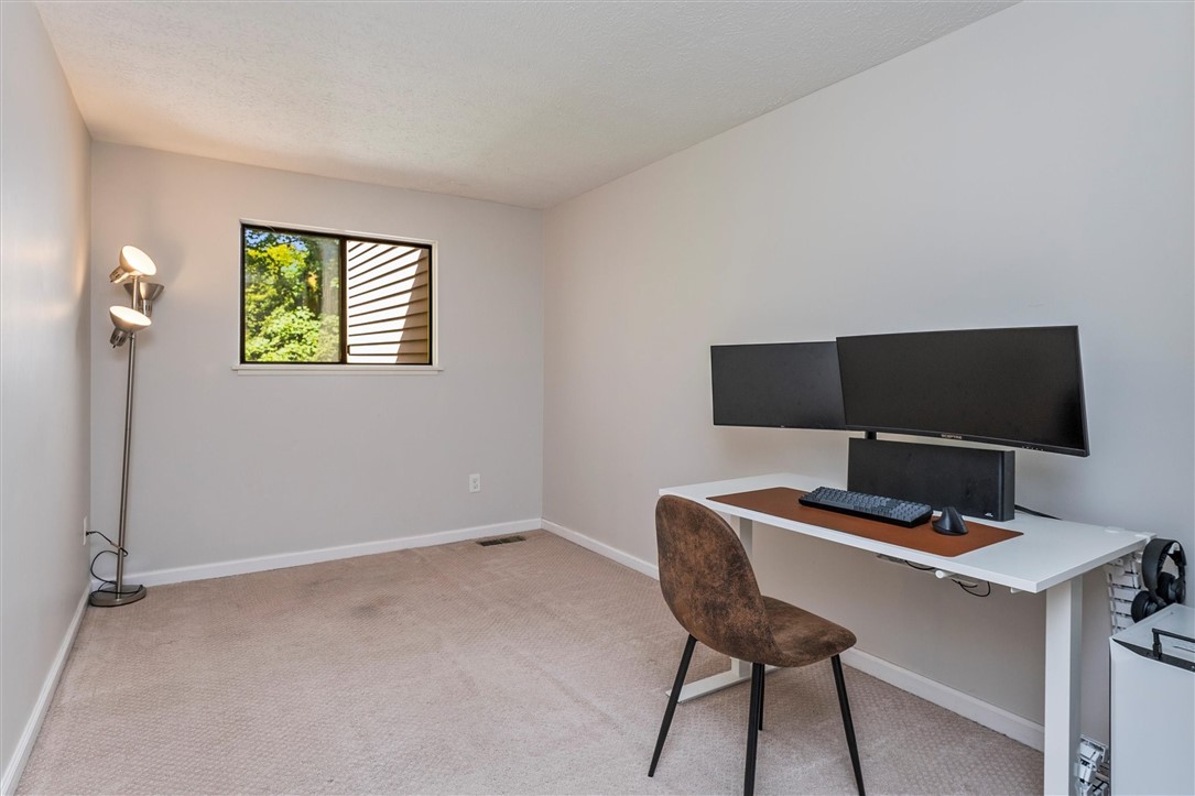 29 Menlo Place Rochester, NY 14620 - Photo 35 of 42