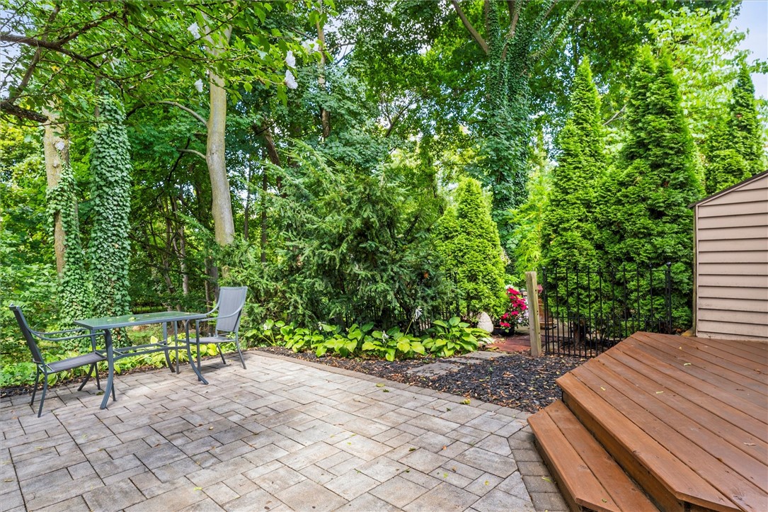 29 Menlo Place Rochester, NY 14620 - Photo 8 of 42