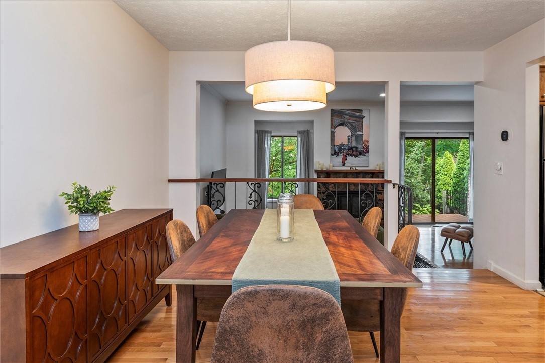 29 Menlo Place Rochester, NY 14620 - Photo 10 of 42