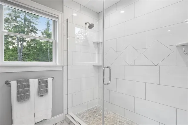 $1,299,000 | 22 Austin Lane, Hollis, NH 03049