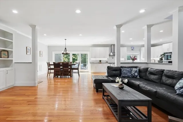 $1,299,000 | 22 Austin Lane, Hollis, NH 03049