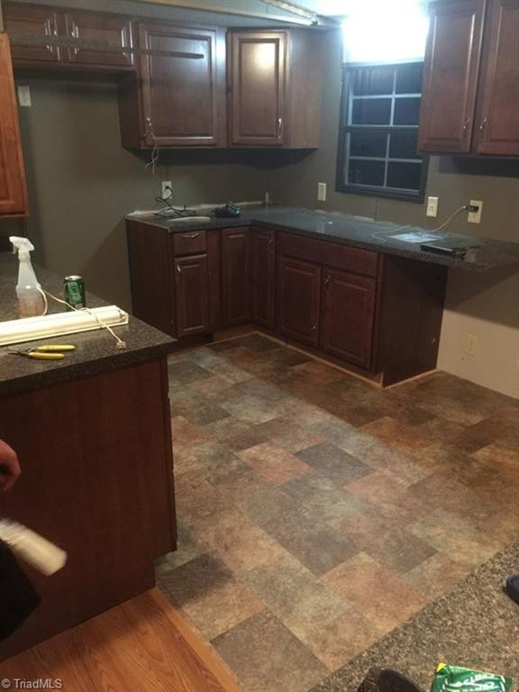 2865 Red Top Road Wilkesboro, NC 28697 - Photo 5 of 6 Gallery Image 5