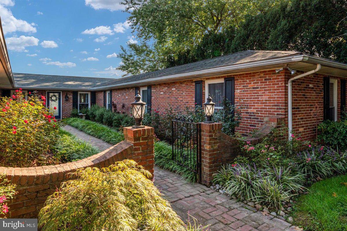 1509 Calvert Road Chester, MD 21619 - Photo 2 of 50 Gallery Image 2
