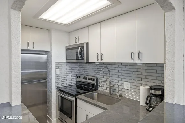 $369,000 | 100 North Arlington Avenue, Unit 22G, Reno, NV 89501