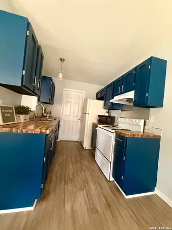 $1,600 | 10822 Green Brook Drive, San Antonio, TX 78223