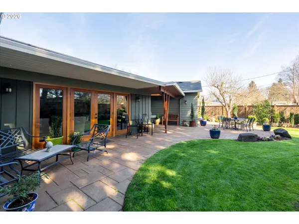 $1,130,000 | 2746 Norbert Lane, Eugene, OR 97401