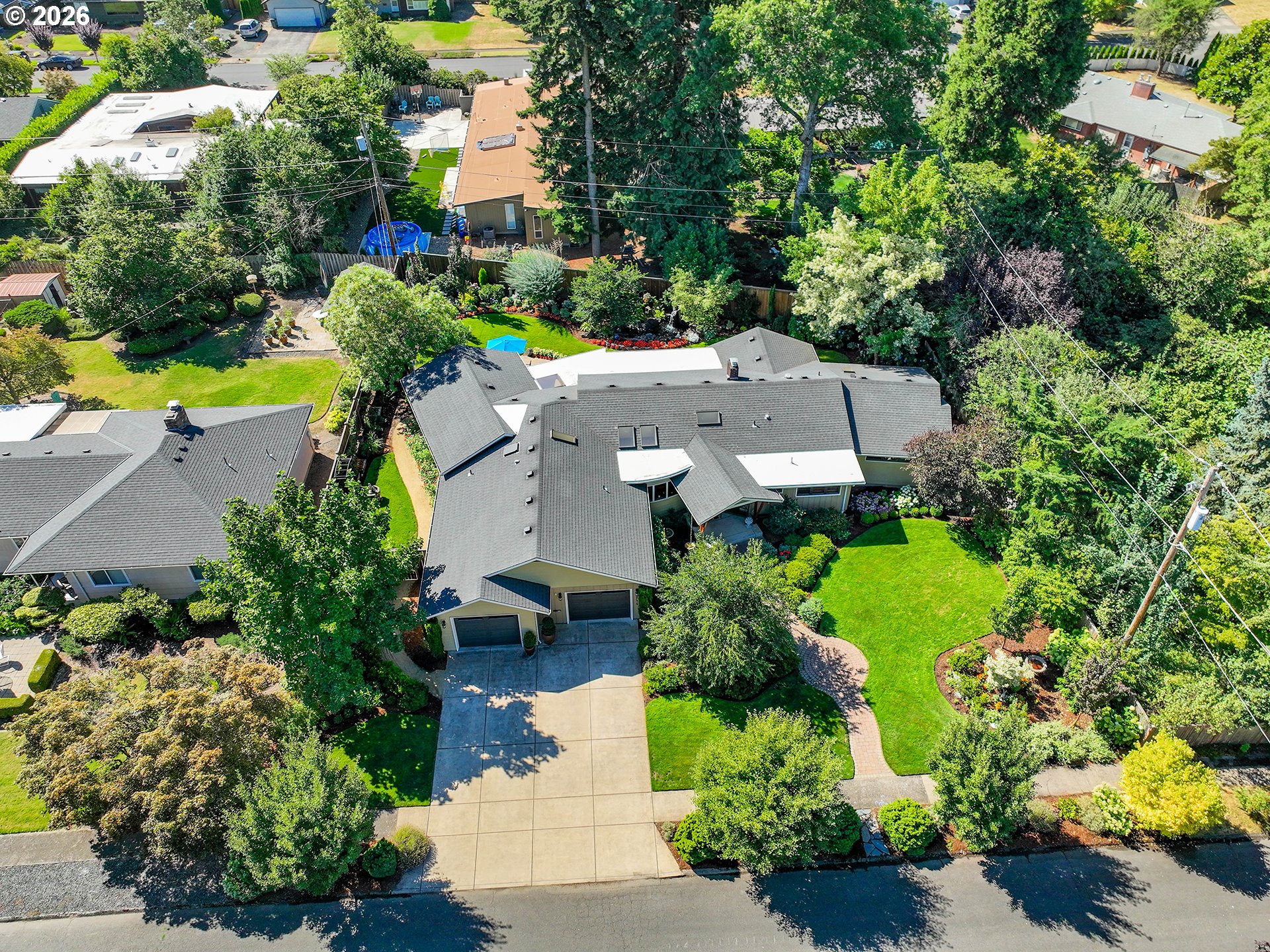 2746 Norbert Lane Eugene, OR 97401 - Photo 39 of 41