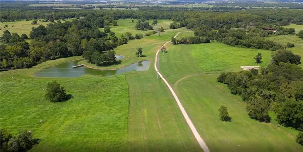 $7,750,000 | 4008 Fm 979, Cameron, TX 76520