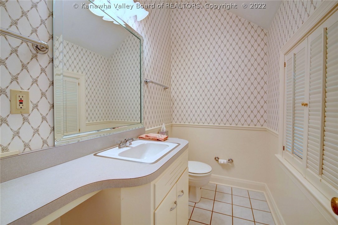 1561 Connell Road Charleston, WV 25314 - Photo 24 of 30 Gallery Image 24