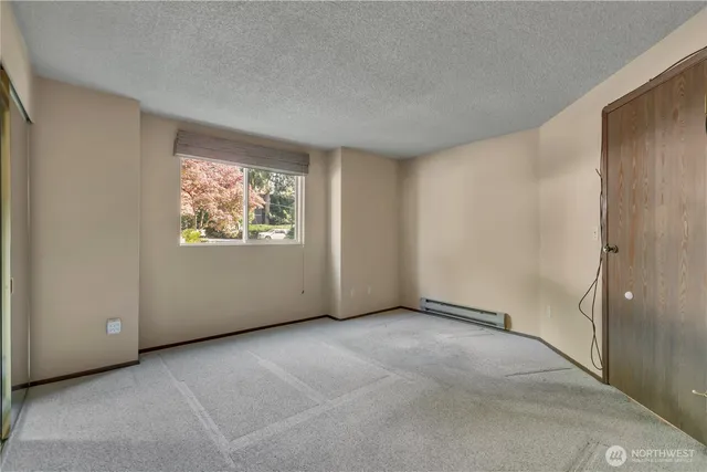 $235,000 | 15711 4th Avenue South, Unit 22, Burien, WA 98148