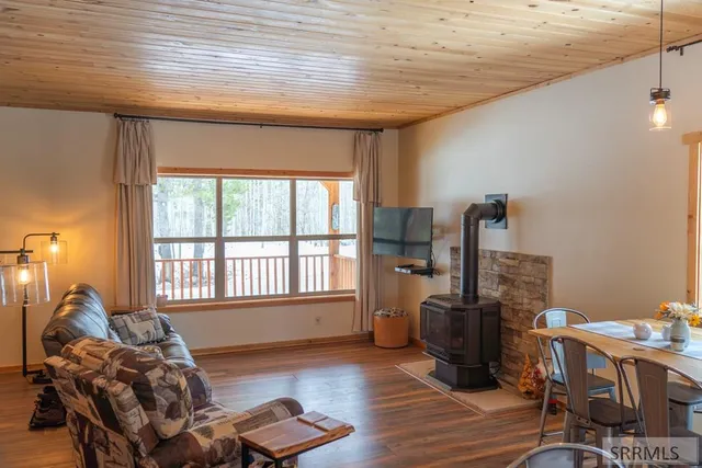 $675,000 | 4370 Hannah's Crossing, Ashton, ID 83420