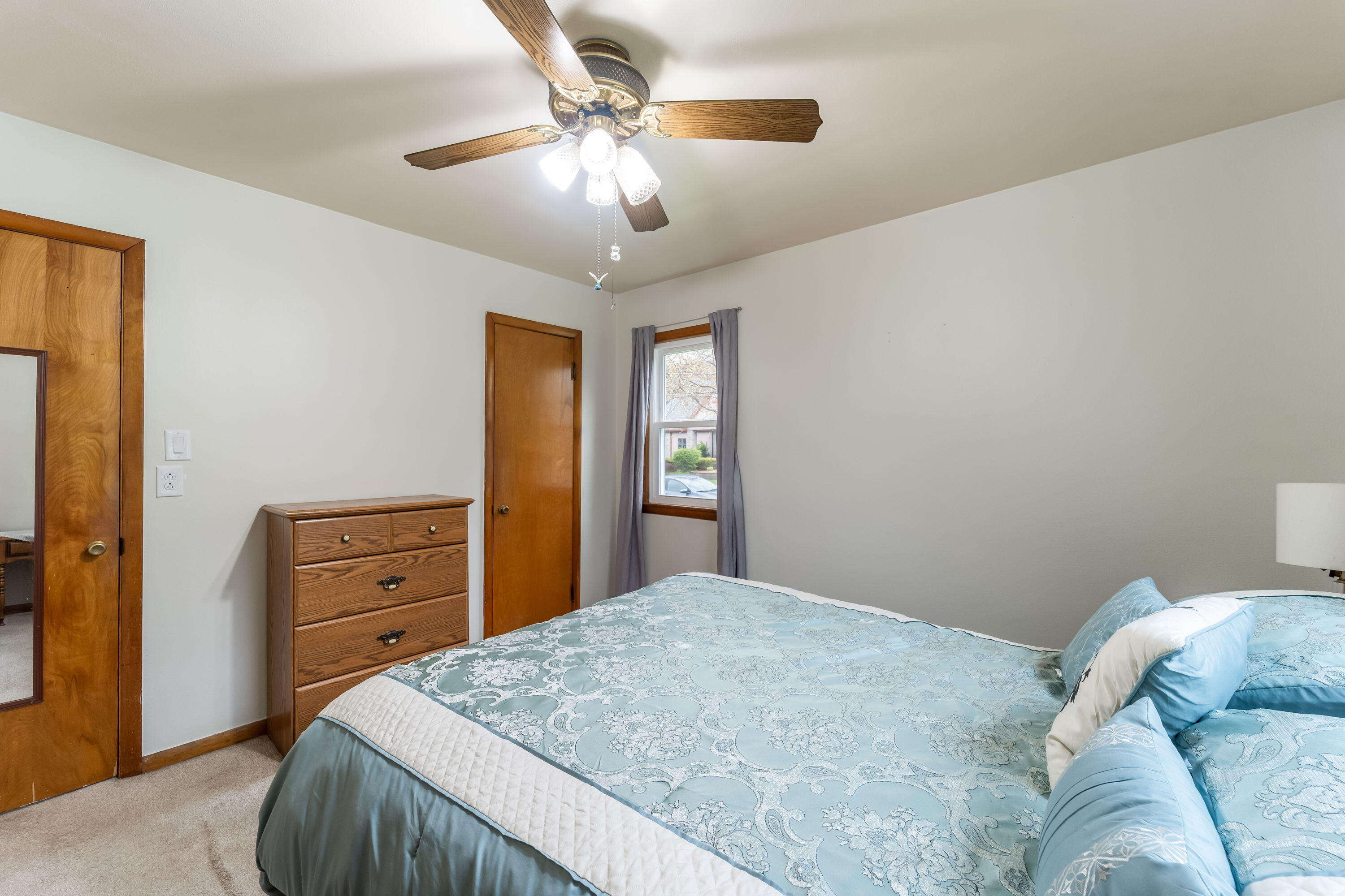 3603 South 23rd Street Milwaukee, WI 53221 - Photo 9 of 23 Primary Bedroom View 2