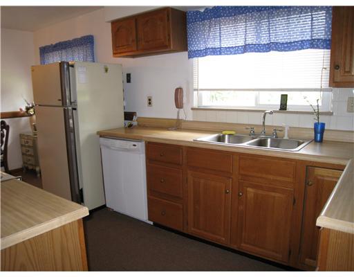 130 Bethel Church Road Prosperity, PA 15329 - Photo 8 of 16 Kitchen.
