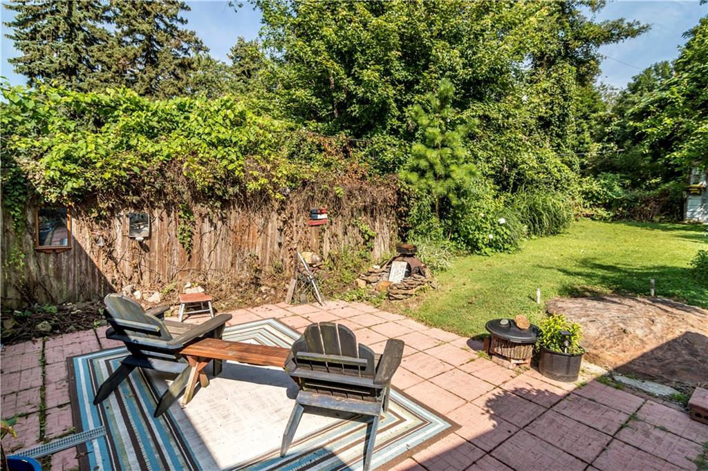 360 Moon Clinton Road Coraopolis, PA 15108 - Photo 5 of 25 Gallery Image 5