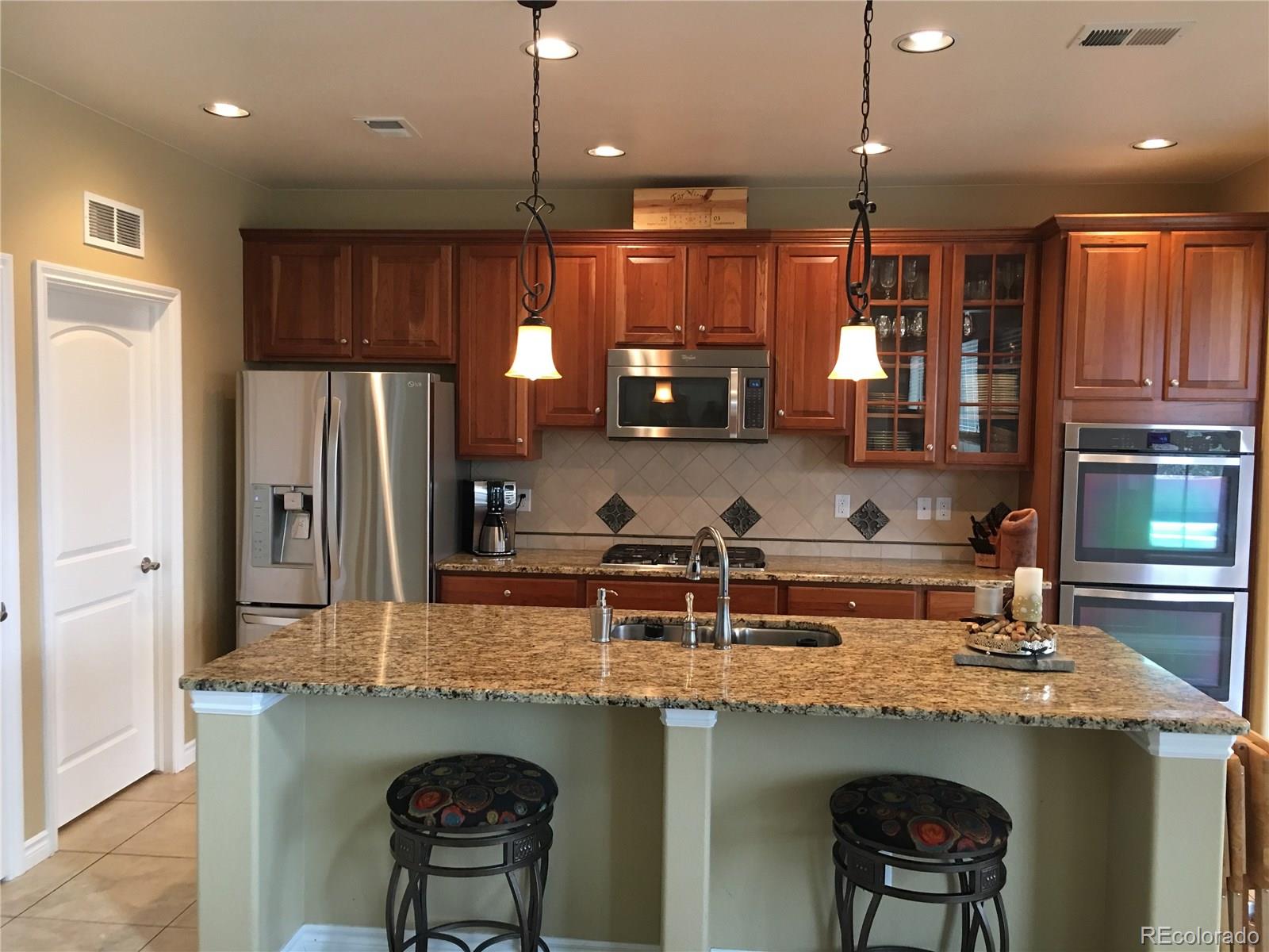 9526 Firenze Way Highlands Ranch, CO 80126 - Photo 6 of 35