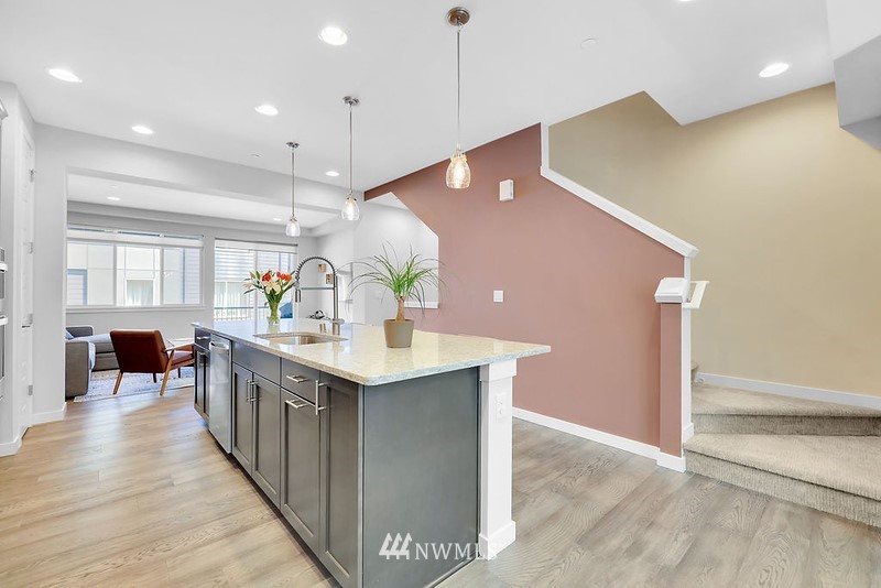 23630 6th Avenue Southeast, Unit D Bothell, WA 98021 - Photo 13 of 36