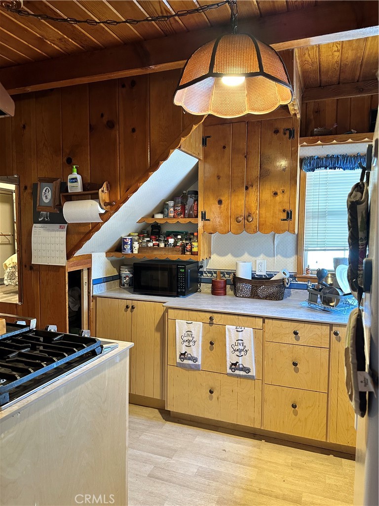 1223 Bear Springs Road Rimforest, CA 92378 - Photo 23 of 54